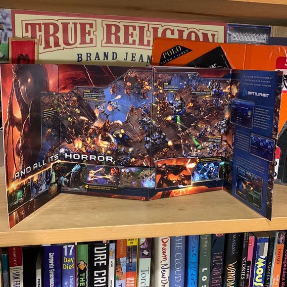 BLIZZARD-STARCRAFT ‘WINGS OF LIBERTY’ DVD-ROM PC video game - Picture 4 of 6